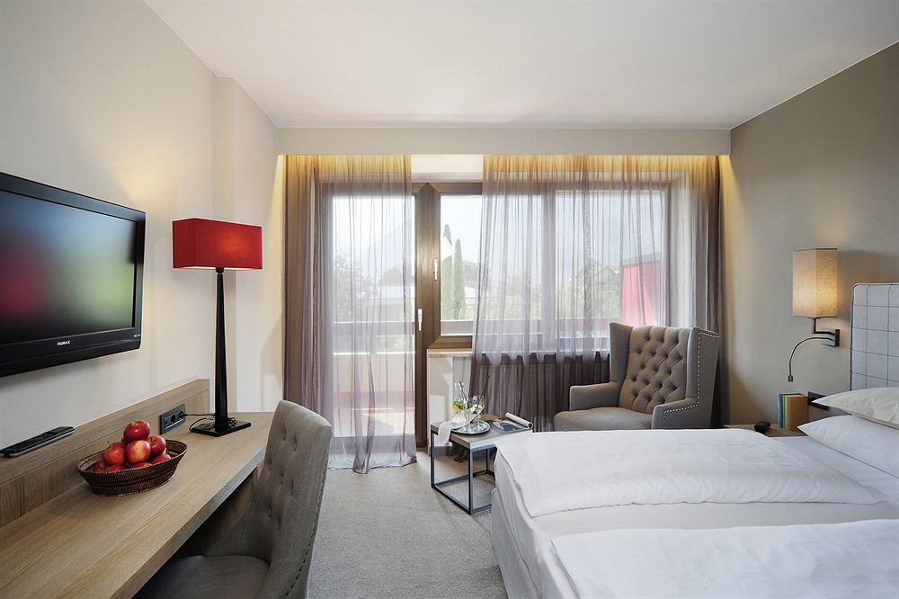 Hotel Pollinger Meran Buitenkant foto